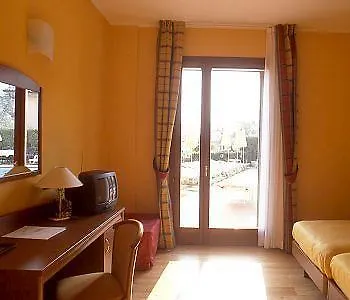 Hotel Villa Ca' Nova ***S Garda  3*, Garda (Verona)