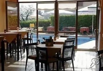 Hotel Villa Ca' Nova ***S Garda  İtalya