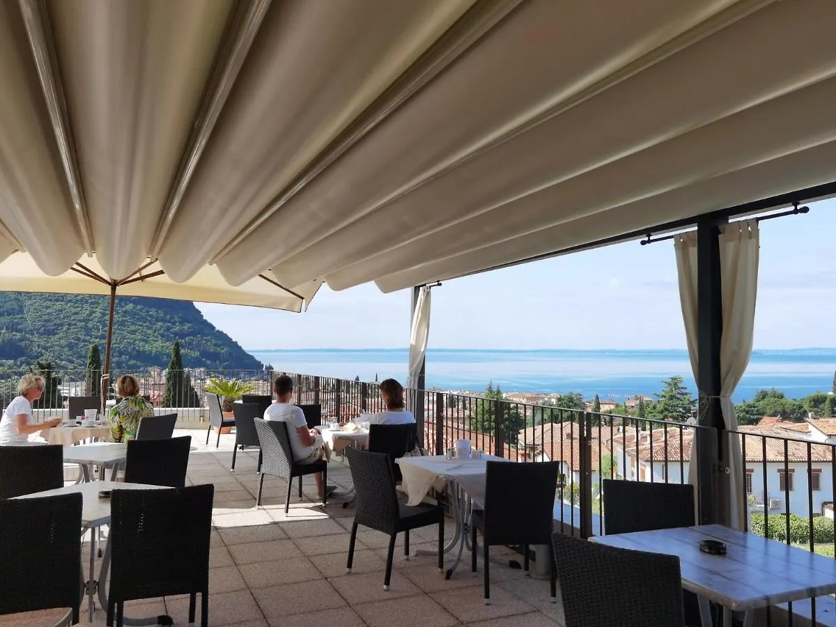 Hotel Villa Ca' Nova ***S Garda